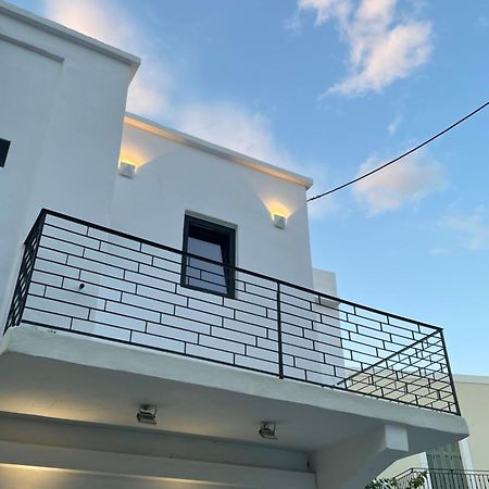 Vila Sol Living Tínos Exteriér fotografie